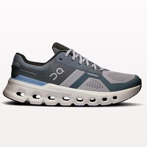On Cloudrunner 2 size 9